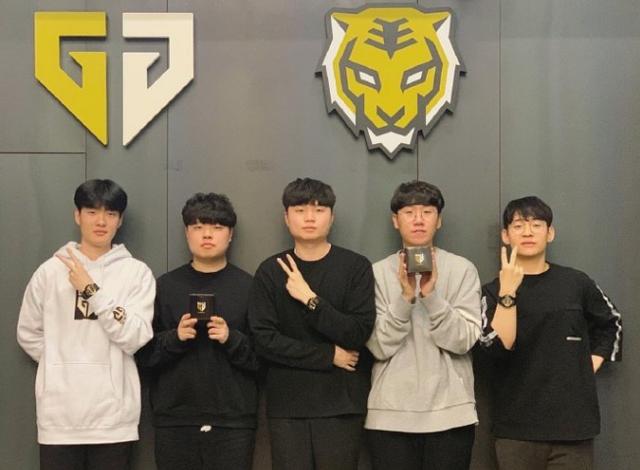 与订阅渗透 与订阅渗透